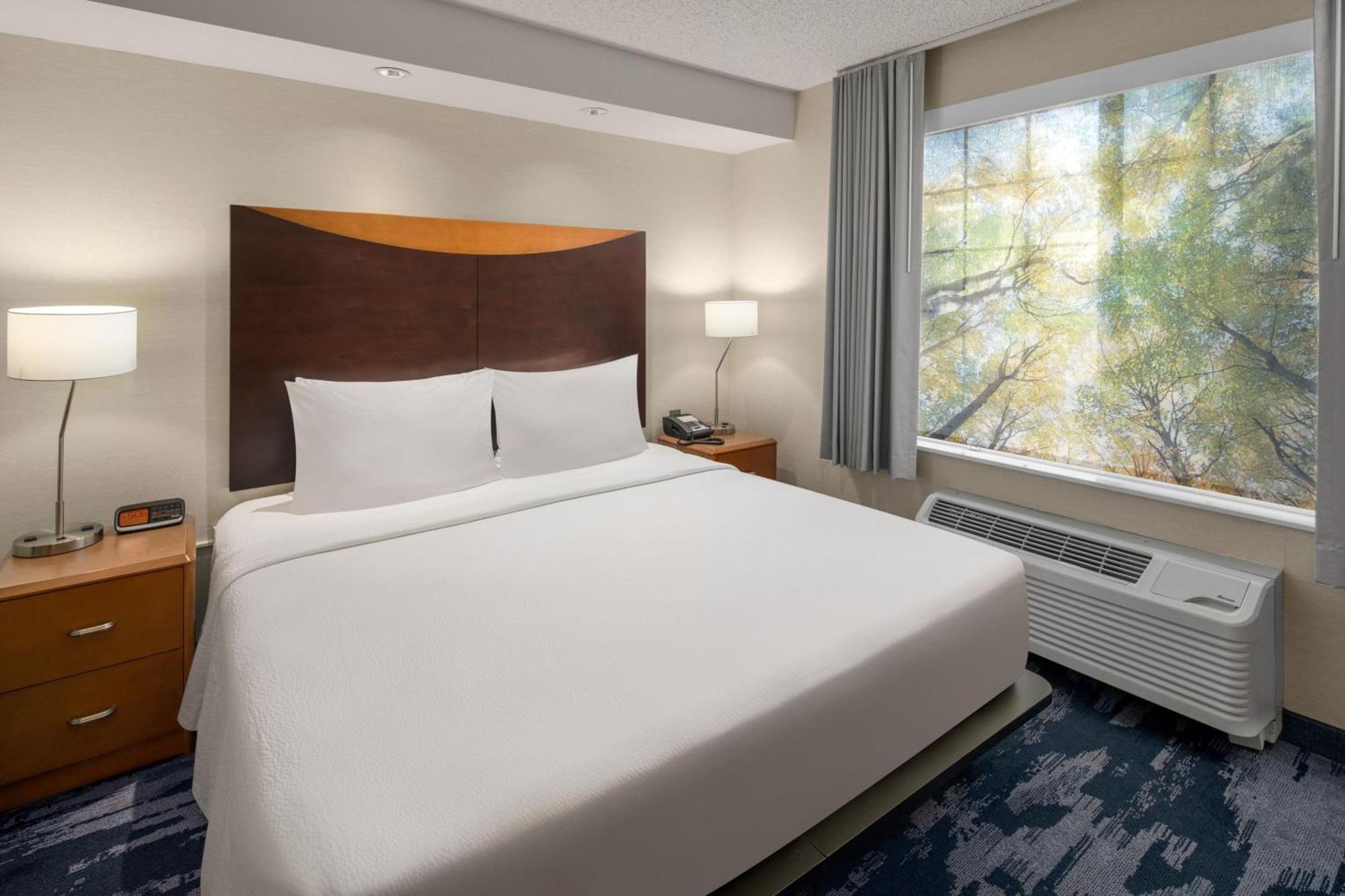 Fairfield Inn & Suites Portland West Бивертон Экстерьер фото