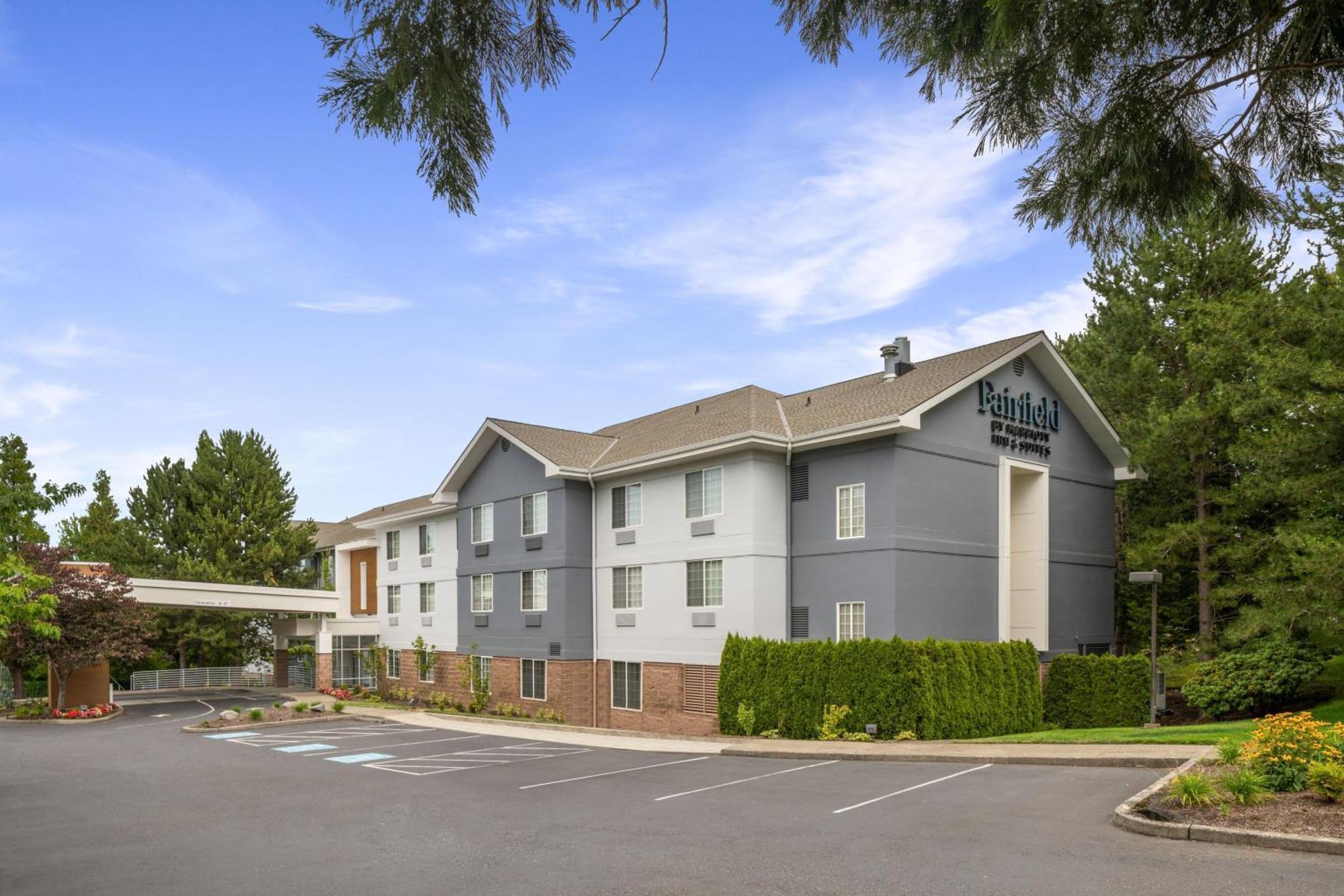 Fairfield Inn & Suites Portland West Бивертон Экстерьер фото